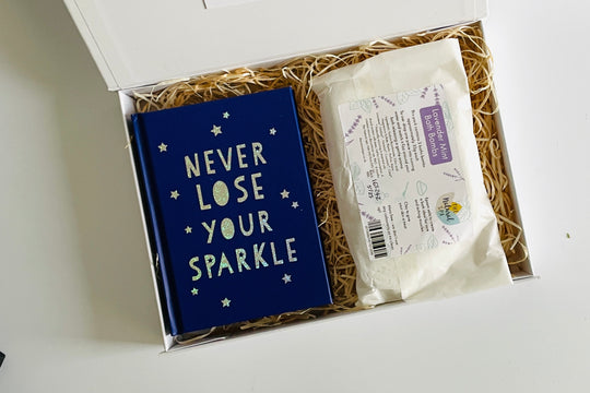Inspo Book and Bath Bomb Gift Set