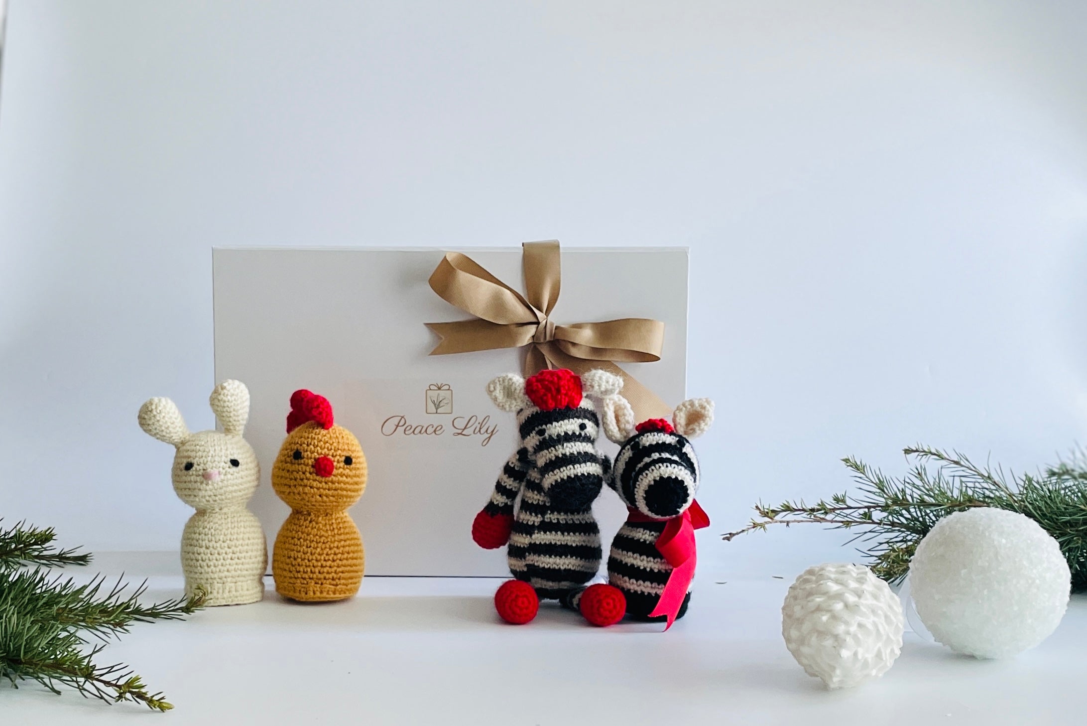 Winter Hampers and Gifts-Peace Lily Gifts