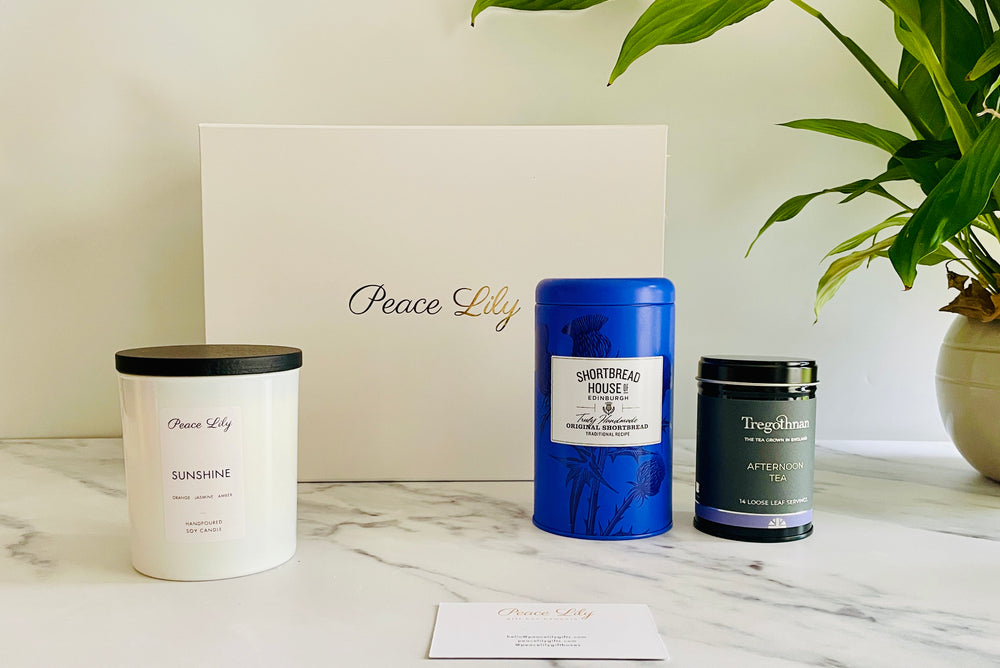 Pamper Sunshine Candle Gift Set