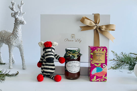 Zeus @ Christmas Conserve and Star Shortbread Gift