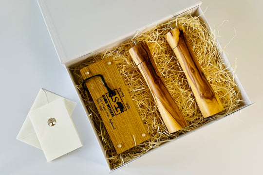 Apple & Oak Salt and Pepper Mill Set