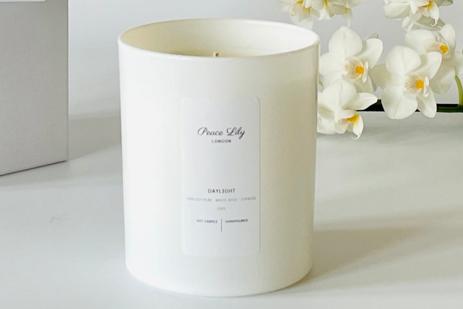 white lily spa london Daylight Candle | Home Spa Gift Set