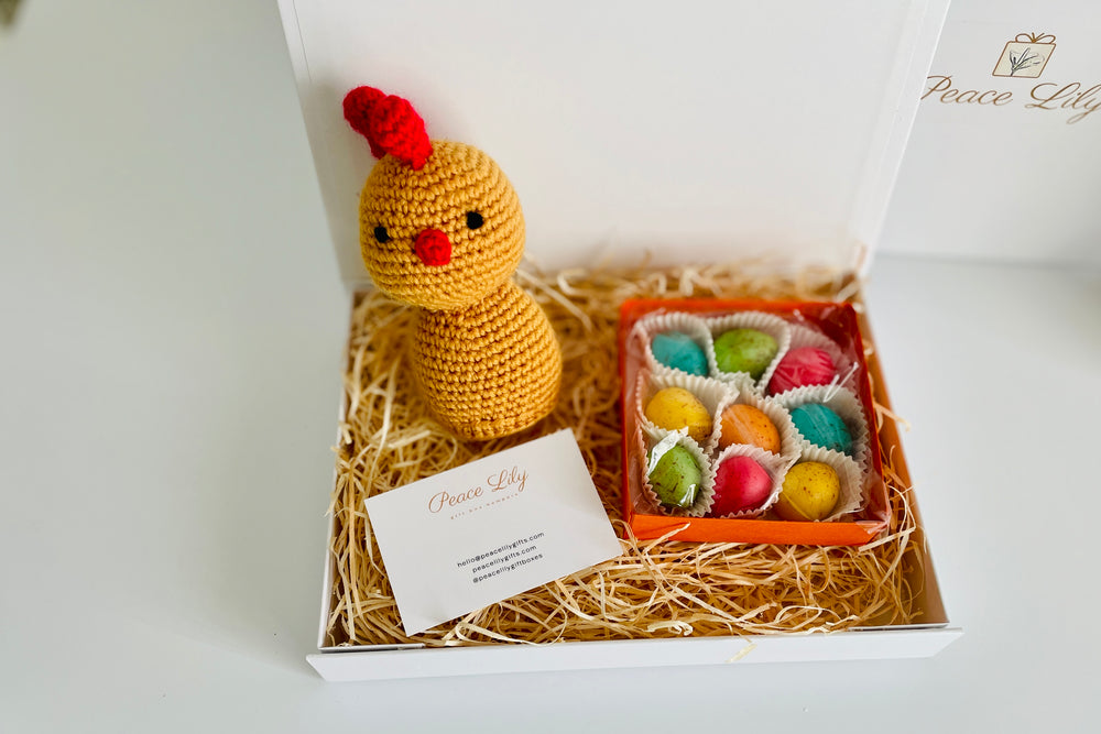 Chicken and Speckled Egg Gift Set