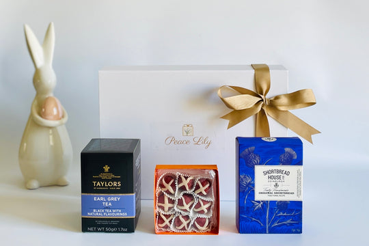 Tea, Artisan Treat and Shortbread Biscuit Gift